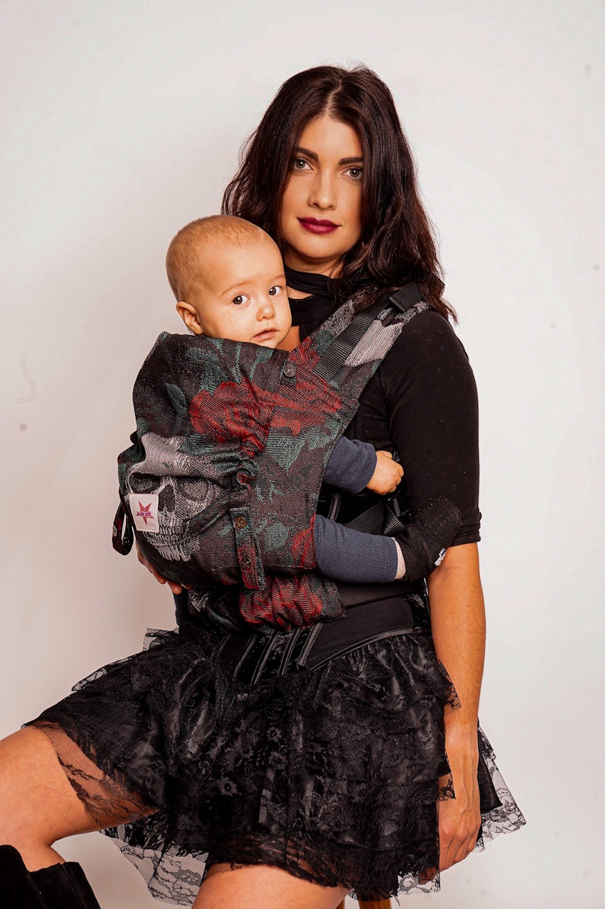 Baby Carrier Flip X Skulls n´roses